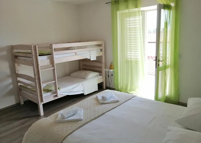 Roky Apartamento Hvar Town