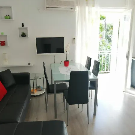 Roky Appartement Hvar Town